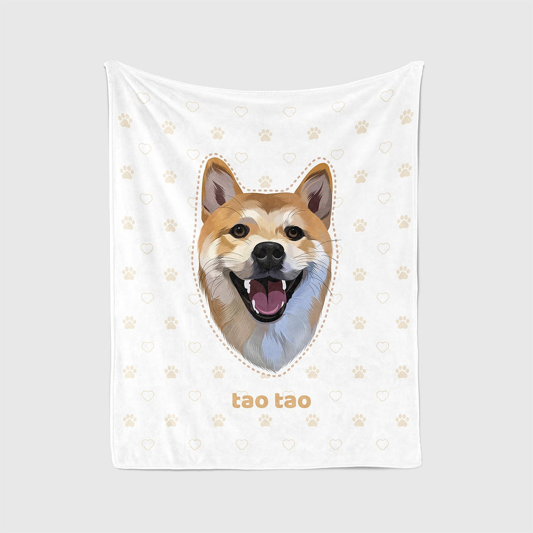 Custom white blanket featuring portrait of pet and paws, perfect for pet lovers